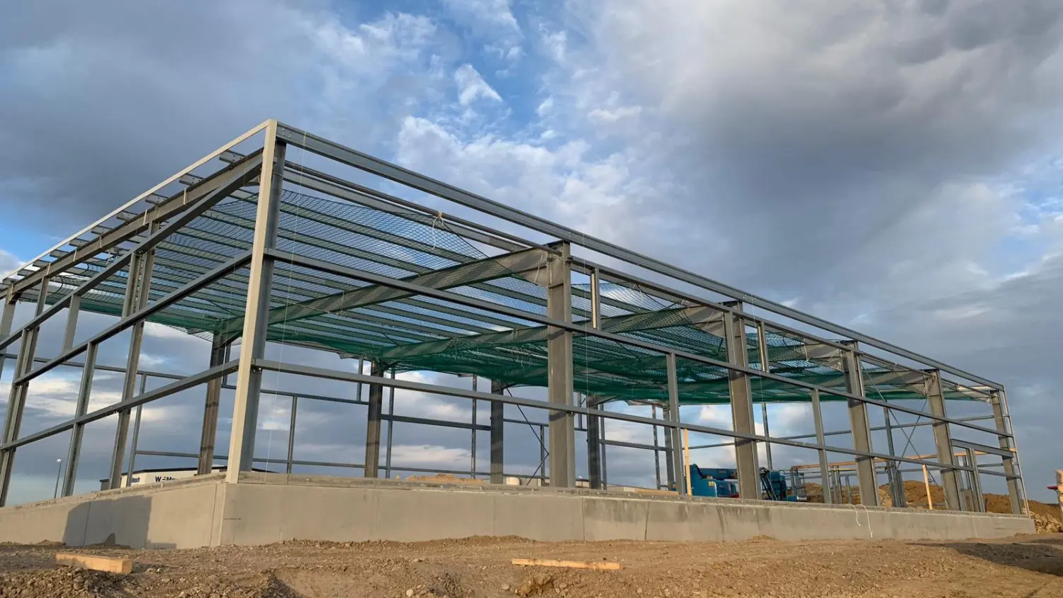 Czarny Montage Bau - Stahlkonstruktion