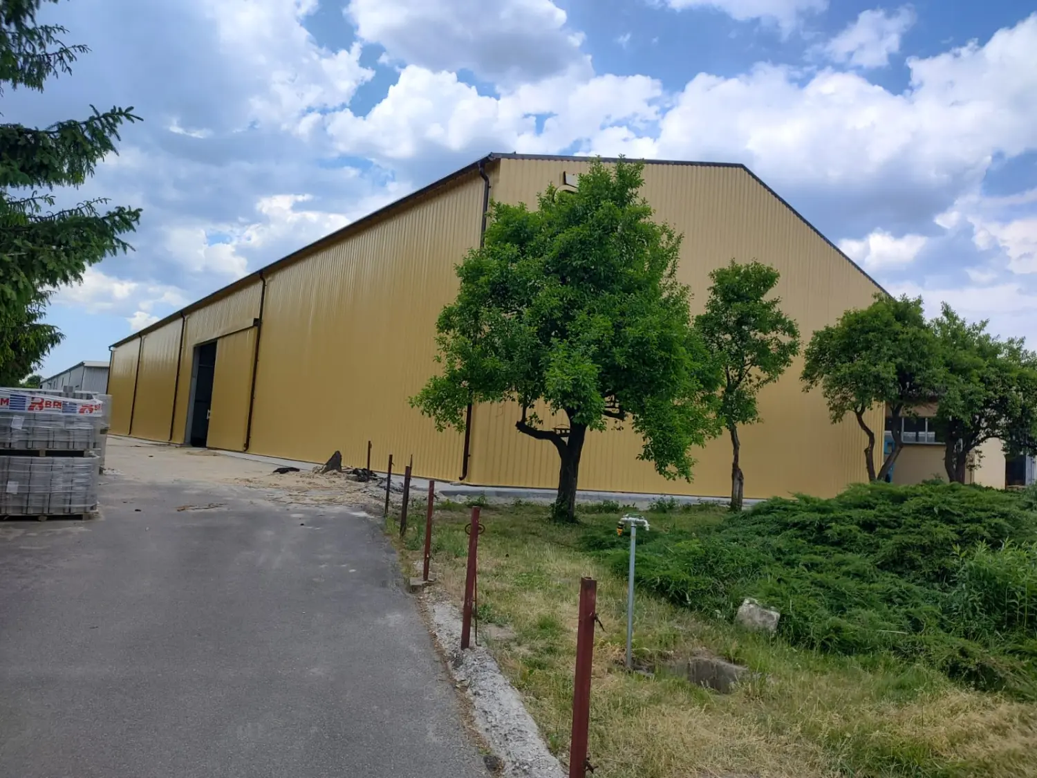 Czarny Montage Bau - neue Zimmereinrichtung